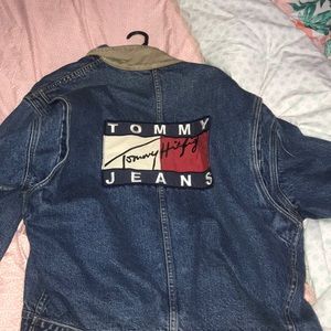 80s Tommy Hilfiger jean jacket